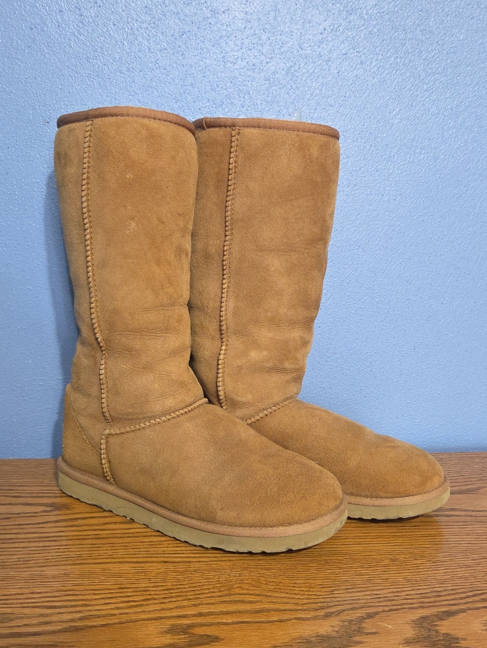 UGG Classic Tall Shearling-Lined Winter Boots - Chestnut